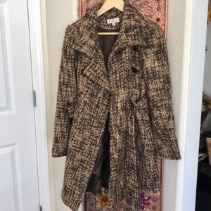 Jennifer Lopez jacket/mini trench